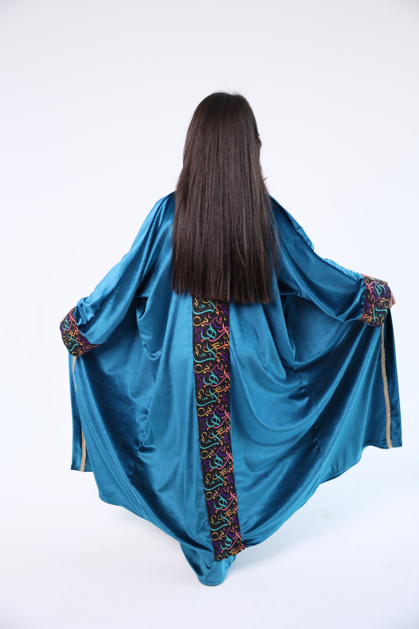 Farah Glow Kaftan