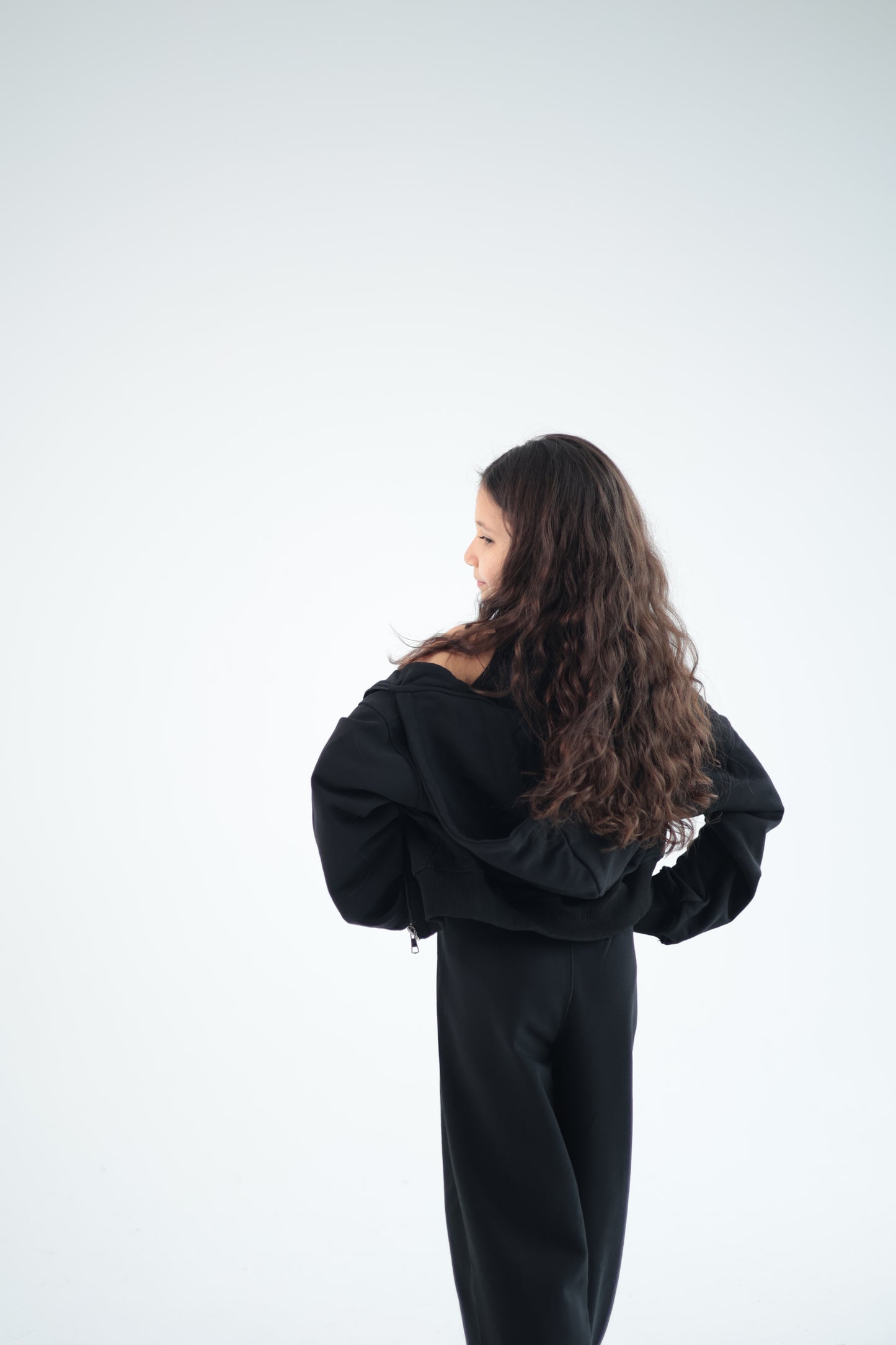 BLACK SET
