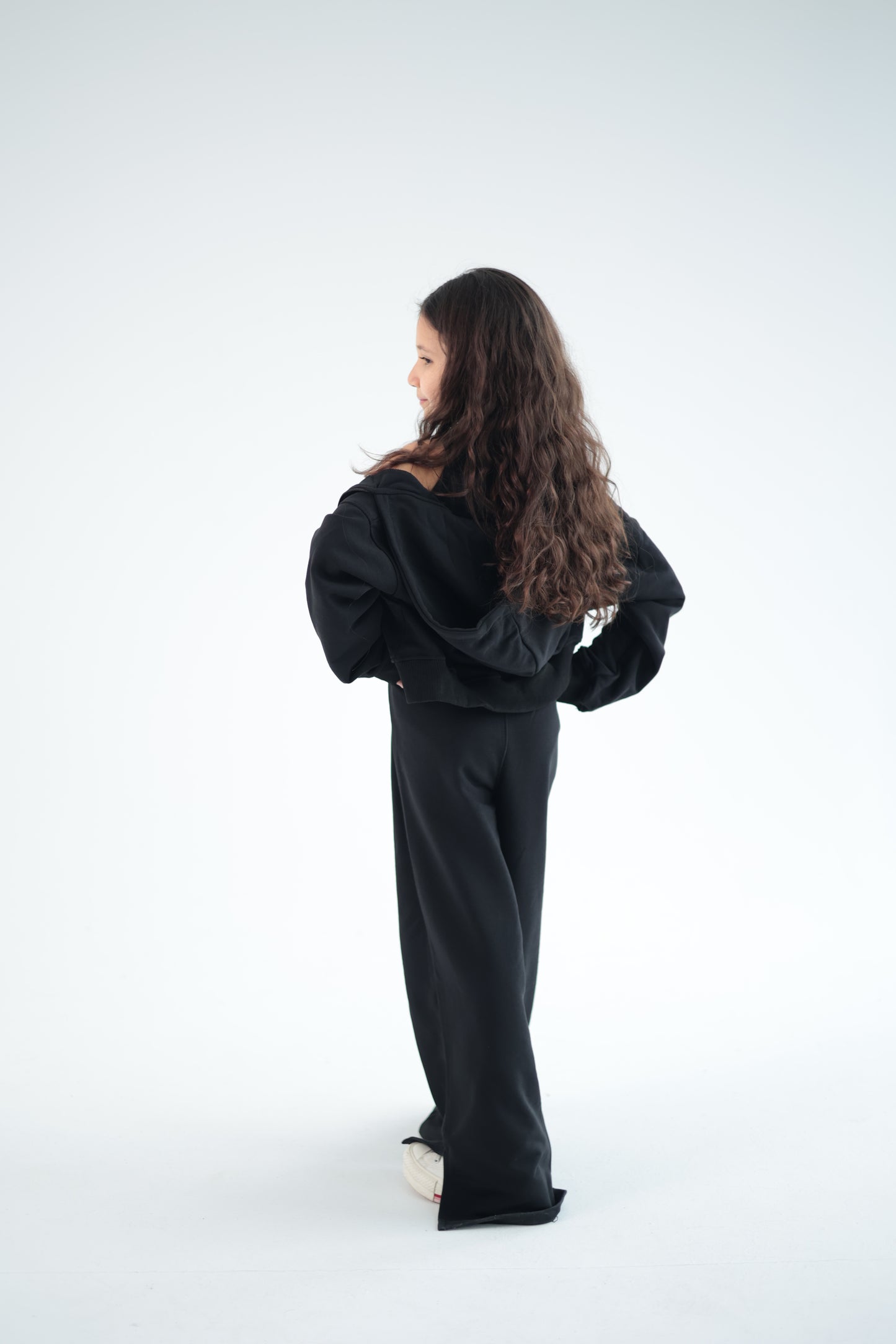 BLACK SET