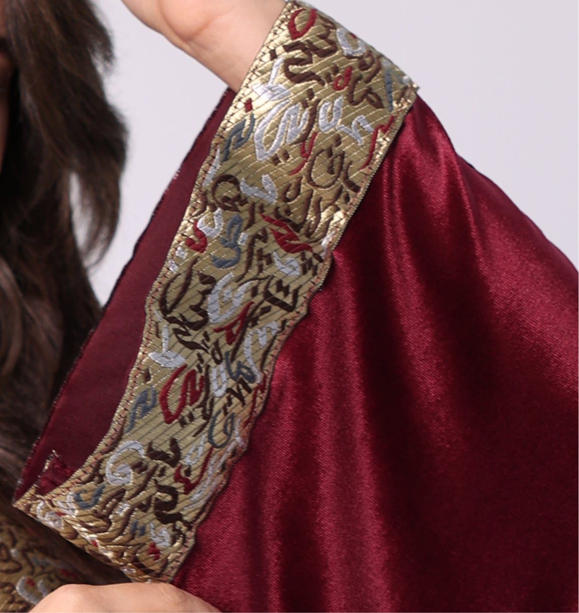 Qamar Burgundy Kaftan