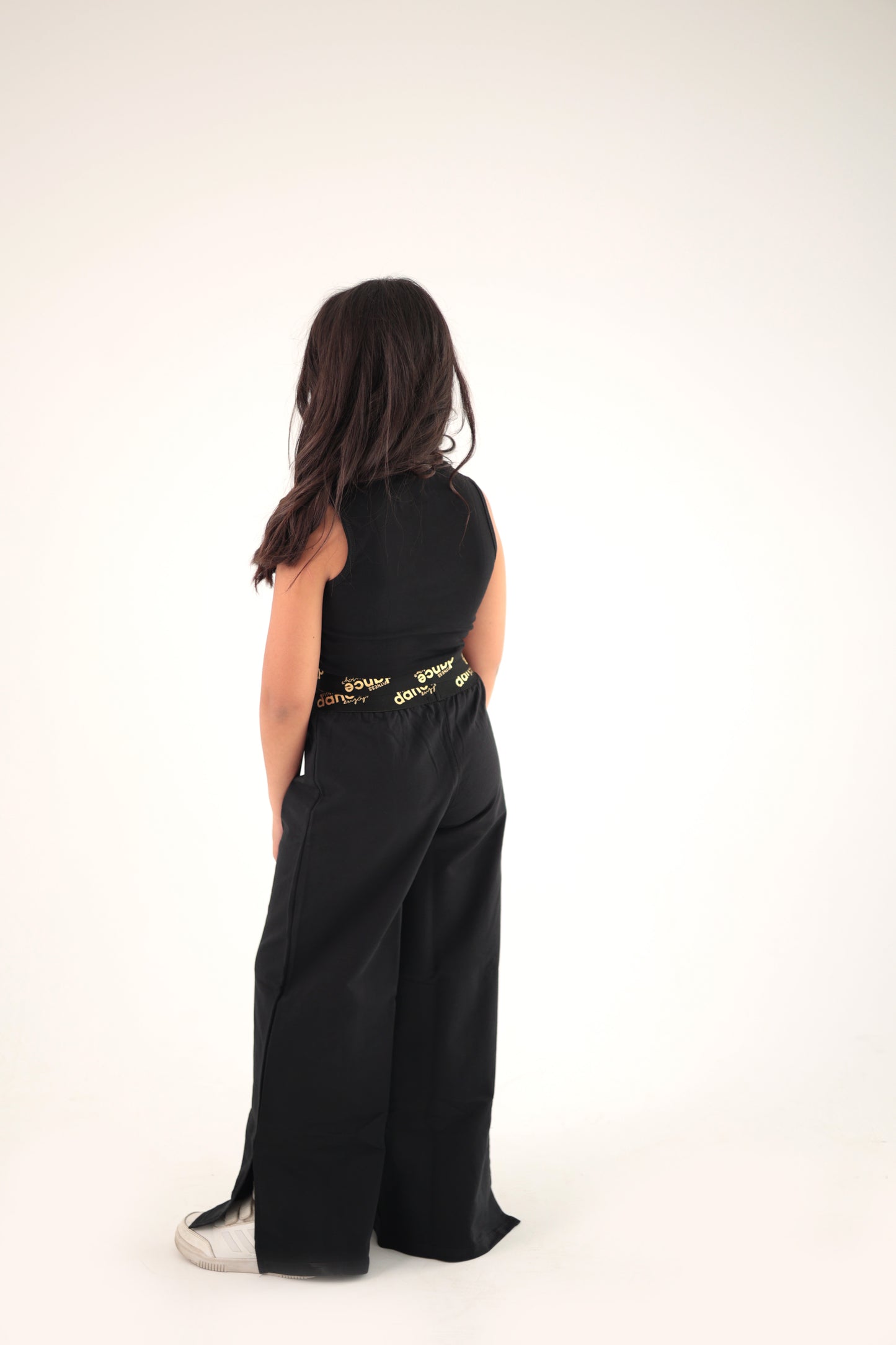 Black SET