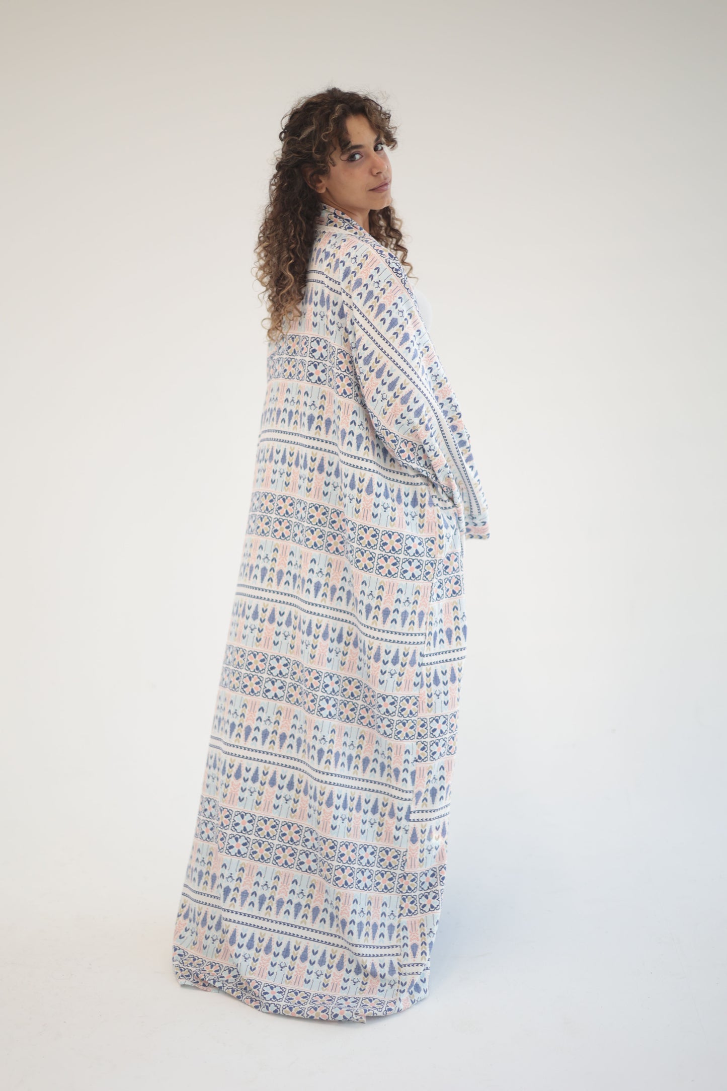 MATCHING Woman's kaftans WIth Pants