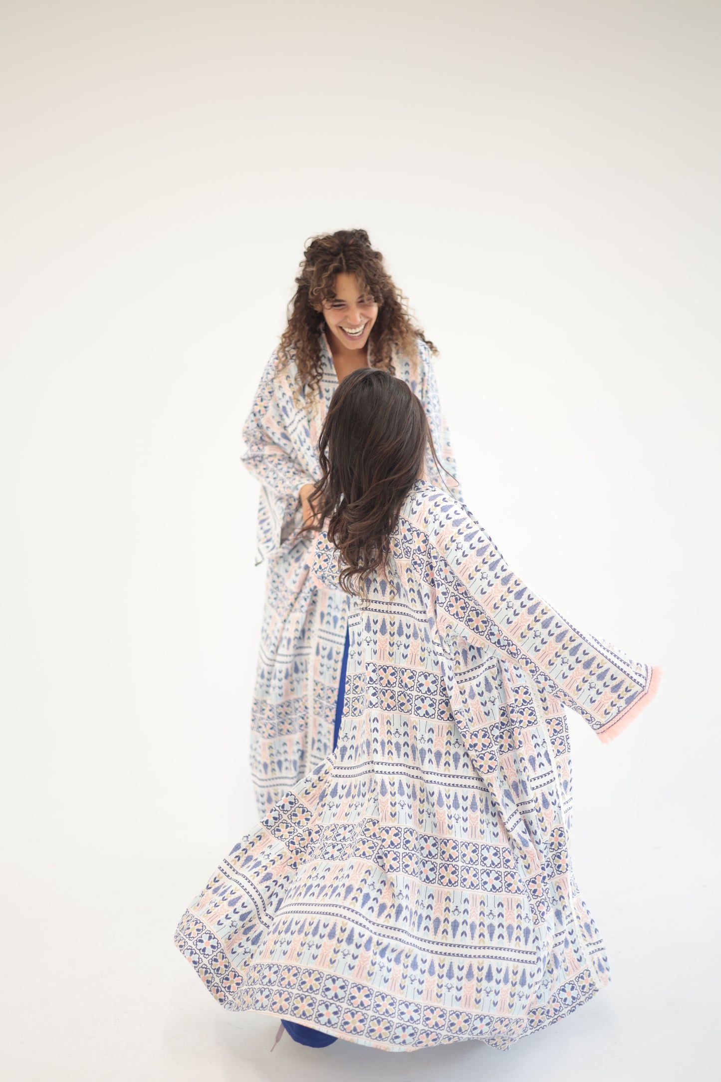 MATCHING Woman's kaftans WIth Pants